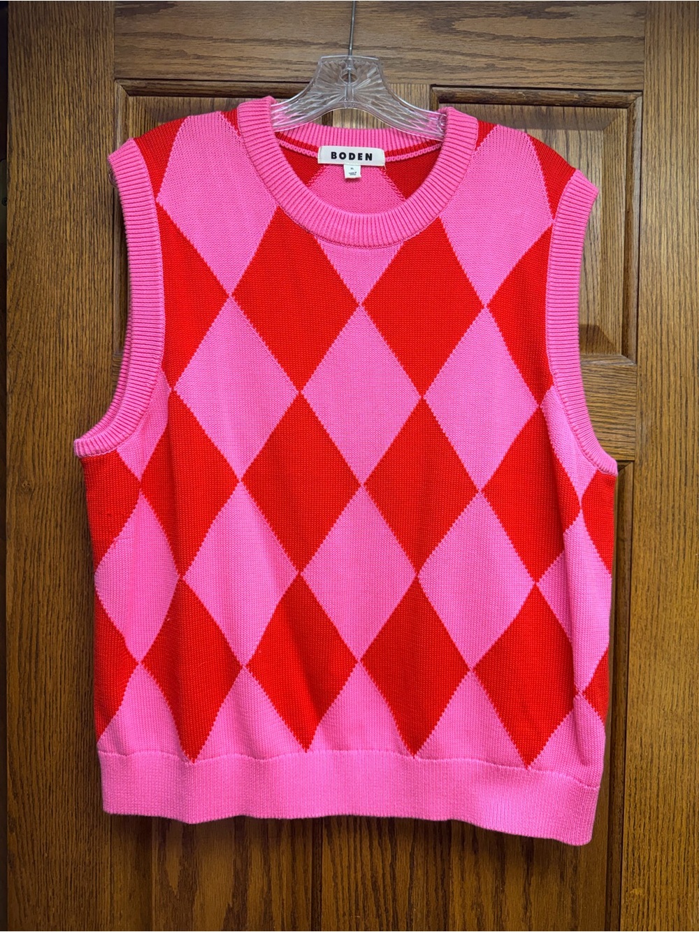 Boden Pink & Red Argyle Knit Sleeveless Sweater Vest